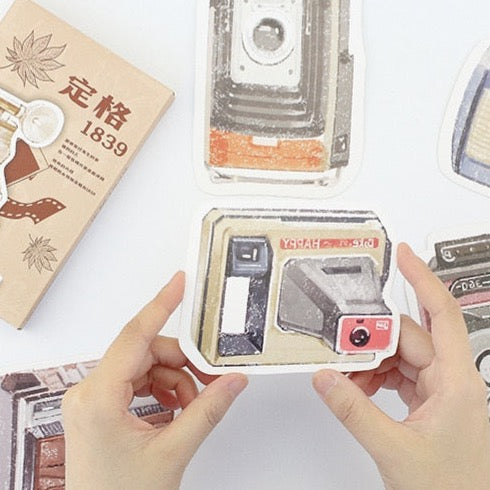 30 Pcs Retro Cameras Paper Post Cards